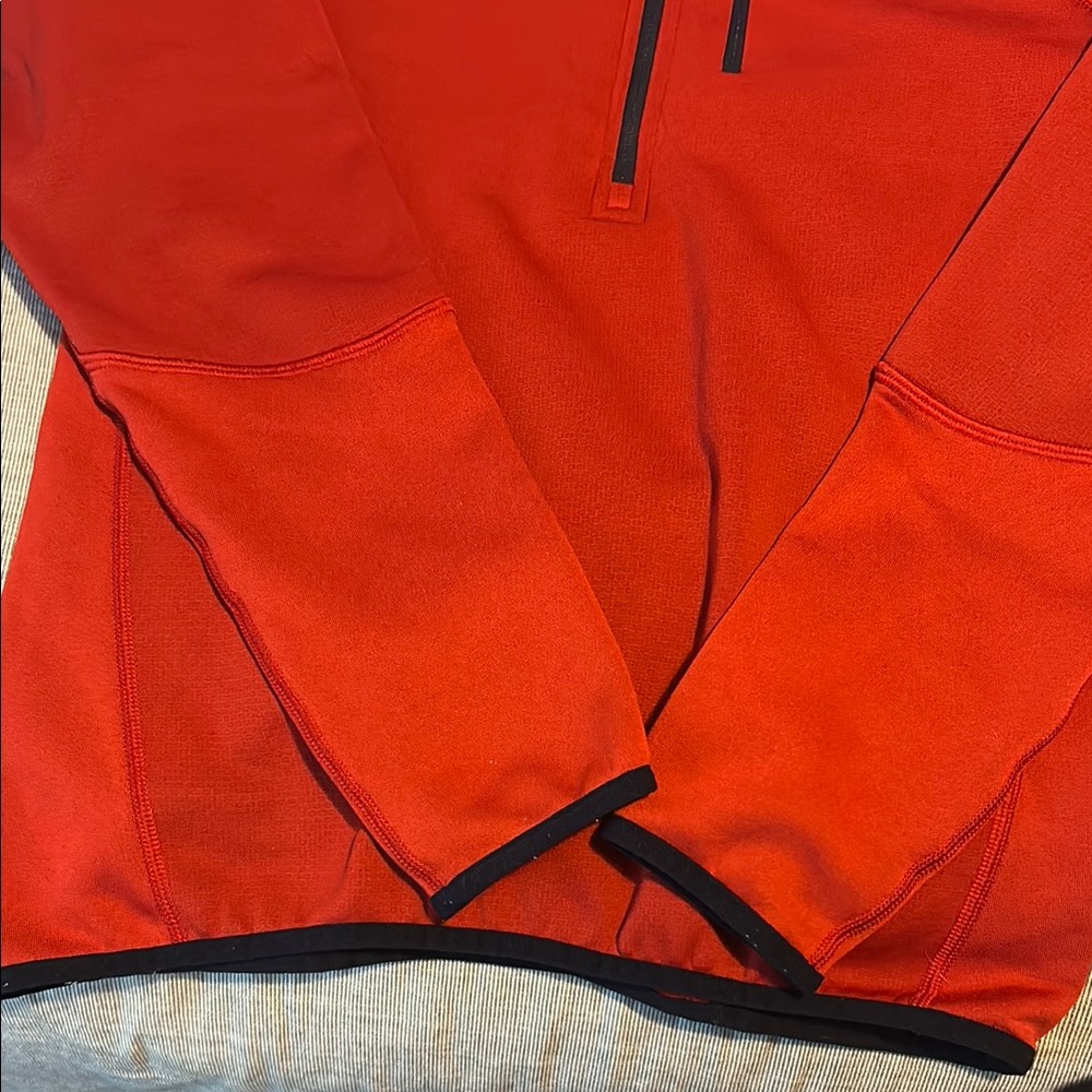 Patagonia Red Performance Jacket - Picture 4 of 5